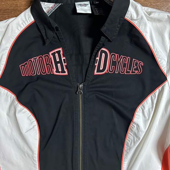 Harley Davidson • Women’s • Size 2X-Large • Black/ White • Shirt - Picture 12 of 13